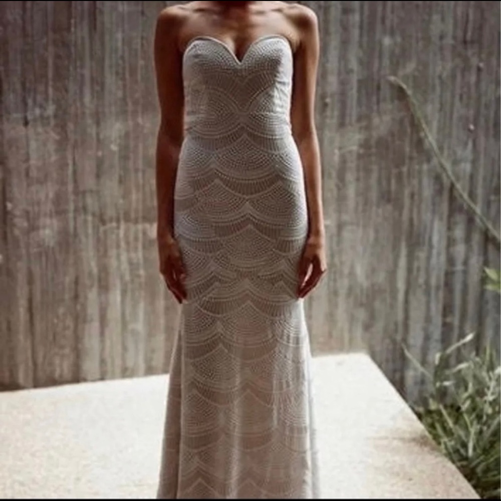Stone cold fox market wedding dress